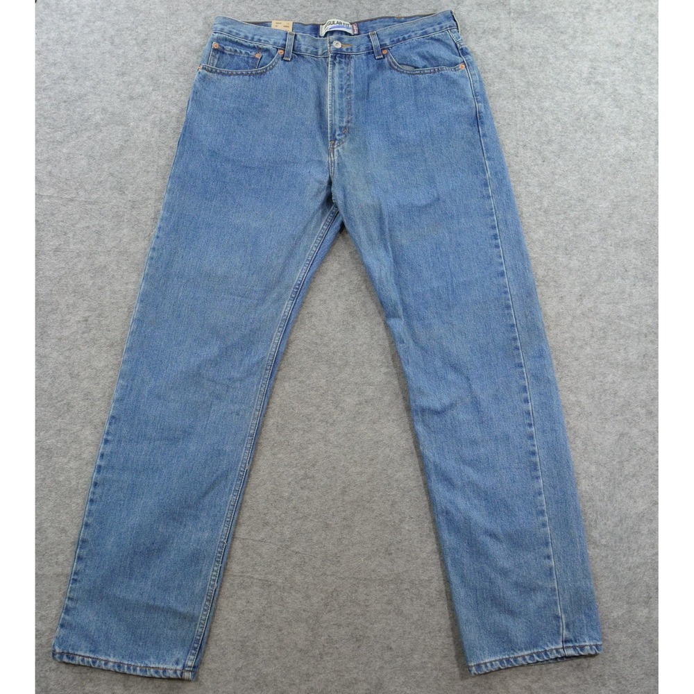 Levi's 505 Jeans Mens 38 Regular Fit Straight Leg Medium Wash Mid Rise New